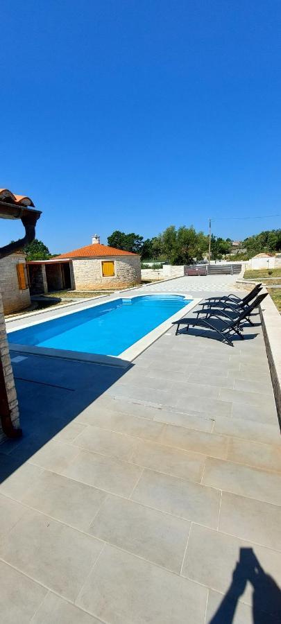 Apartmani Belavic - Kazuni Peruski Екстер'єр фото